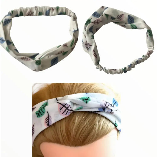 Accessoire cheveux bandeau floral blanc pour le printemps-été 2025