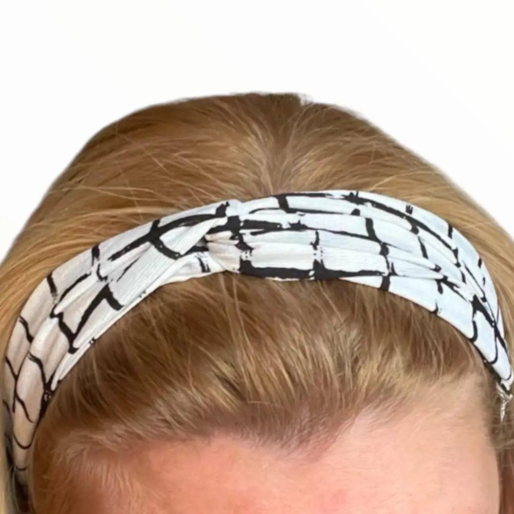 Bandeau Blanc Satin Gazé Imprimé Carreaux – Accessoire Cheveux Élégant et Doux - Bandeaux à cheveux