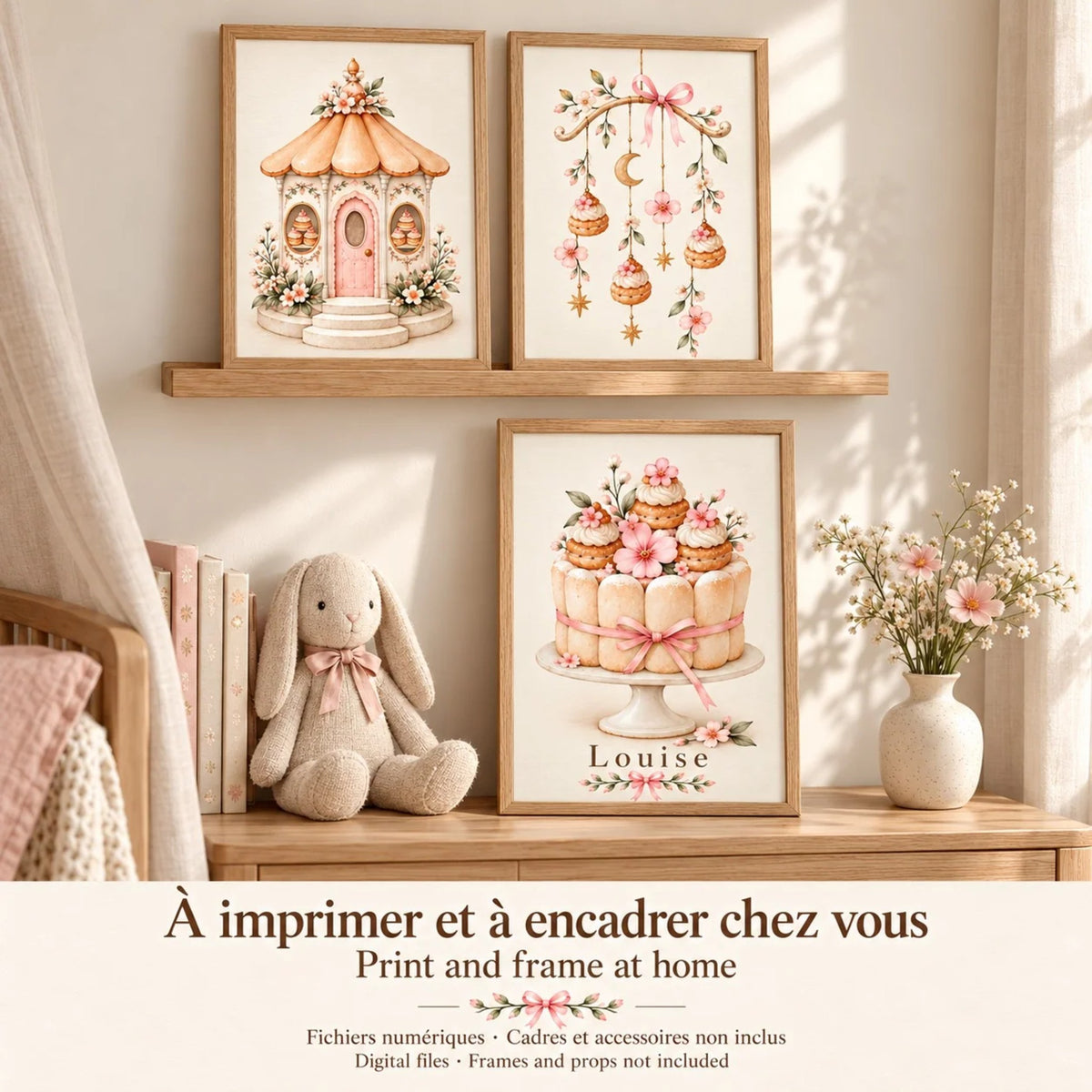Cadeau naissance : affiches kiosque, mobile et charlotte au prénom à imprimer et encadrer, sur une étagère de chambre de bébé