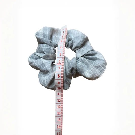 Chouchou Gris en Gaze de Coton à Carreaux Blanc – Accessoire Cheveux pour Fins ou Épais - Chouchous et élastiques