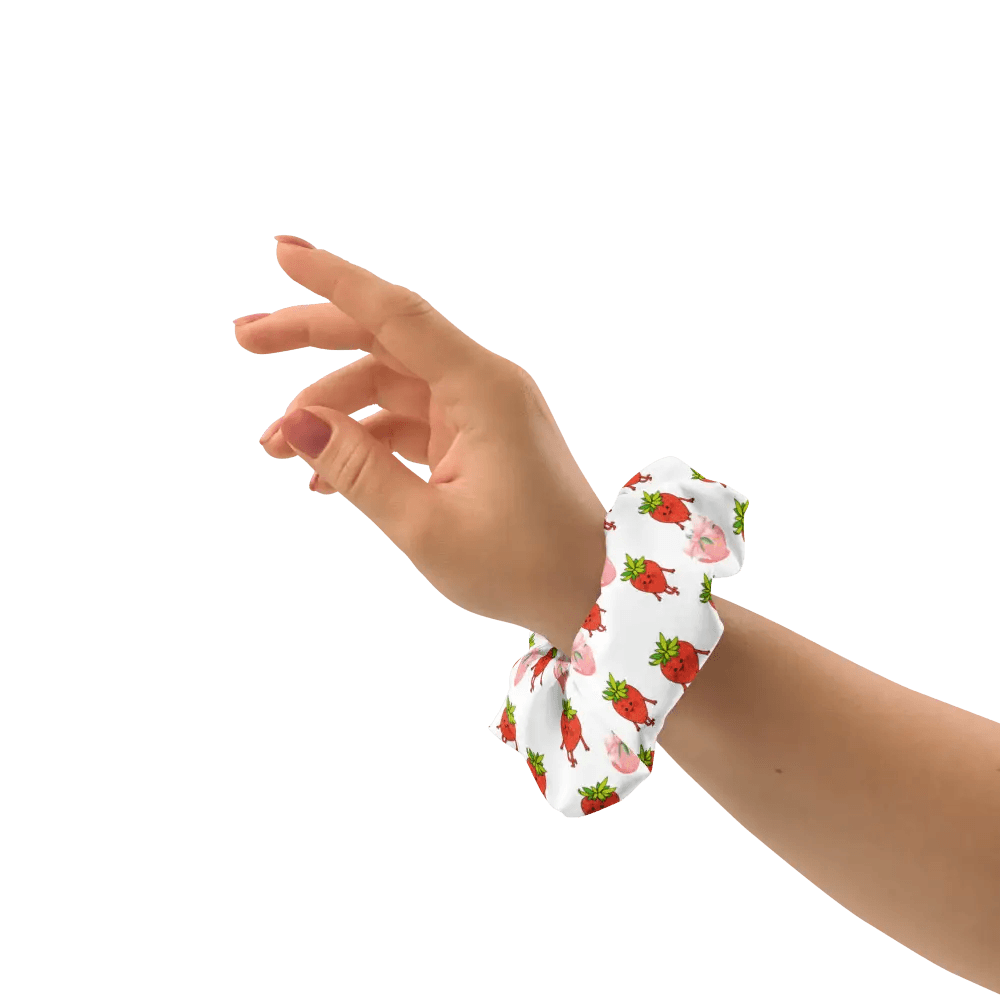 Chouchou Recyclé Design Fraise – Accessoires Cheveux Tendance Éco-Responsable,