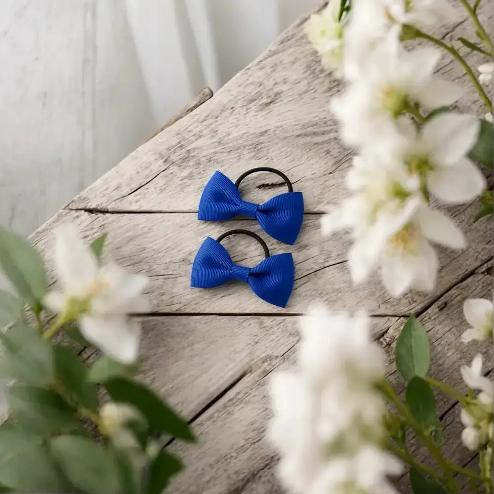 Élastique cheveux bleu pour coiffure fille, parfait comme petit cadeau