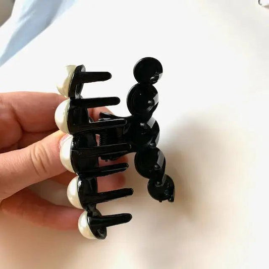 Grande pince noire pour cheveux ornée de perles blanches MARIANE salad-dressing