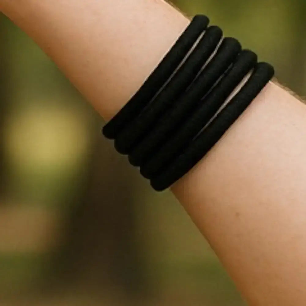 Accessoire cheveux femme noir pour coiffures variées