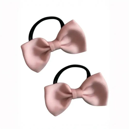 Élastiques cheveux avec nœud papillon sur cheveux attachés