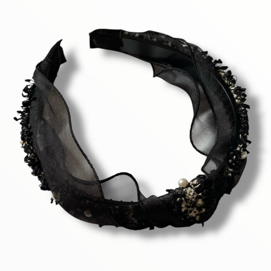 Accessoire cheveux : serre-tête tweed noir orné de perles et de tulle délicat