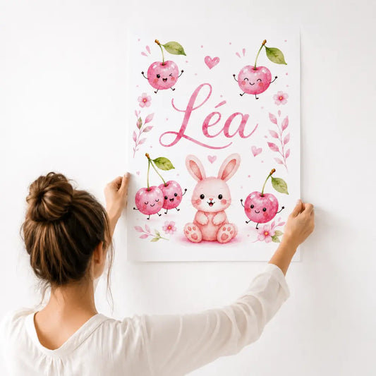 Affiche personnalisée à imprimer rose style aquarelle avec un lapin mignon et cerises souriantes cadeau naissance léa