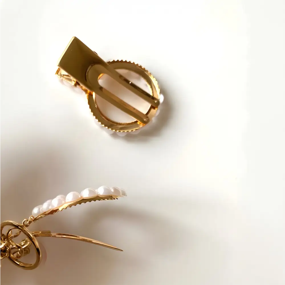 Barrettes à cheveux rondes MIA avec perles blanches salad-dressing 