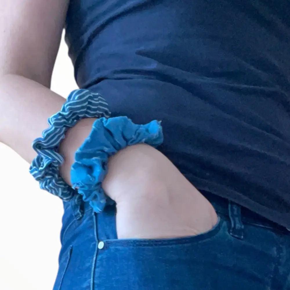 Chouchou  cheveux porter avec jeans 
