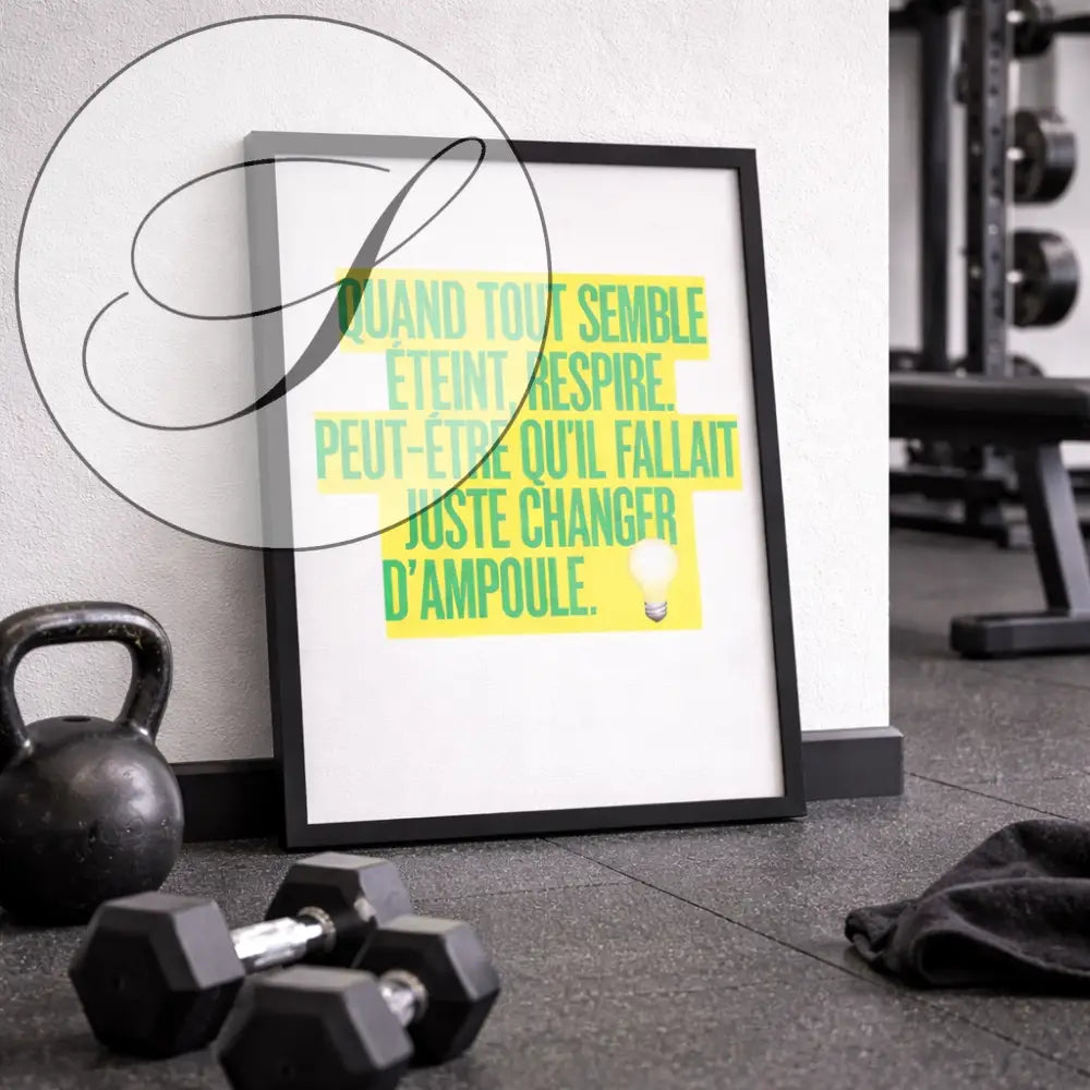 Poster inspirant avec cadre noir et texte vert sur fond jaune pour décoration murale motivation à imprimer
