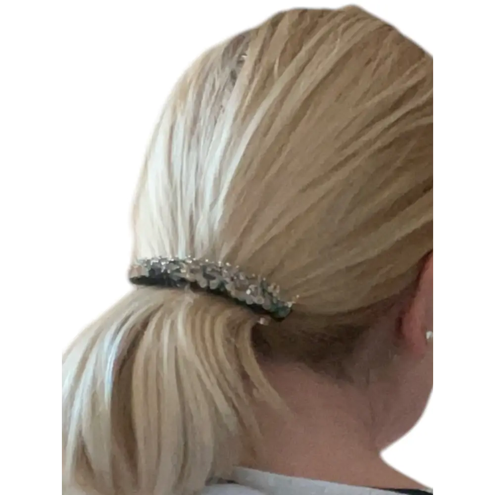 Barrette tendance en perles multicolores pour coiffure de mariage