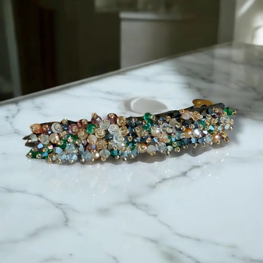 Barrette perles multicolores grande taille pour cheveux épais et fins